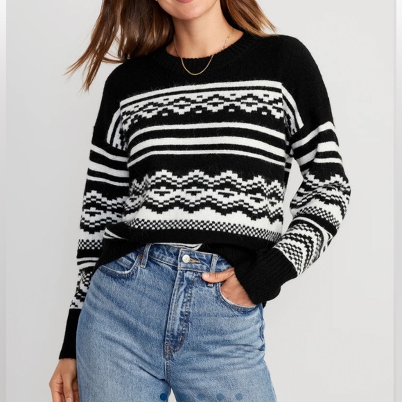 🆕 Geometric Sweater - Black & White - Picture 2 of 4